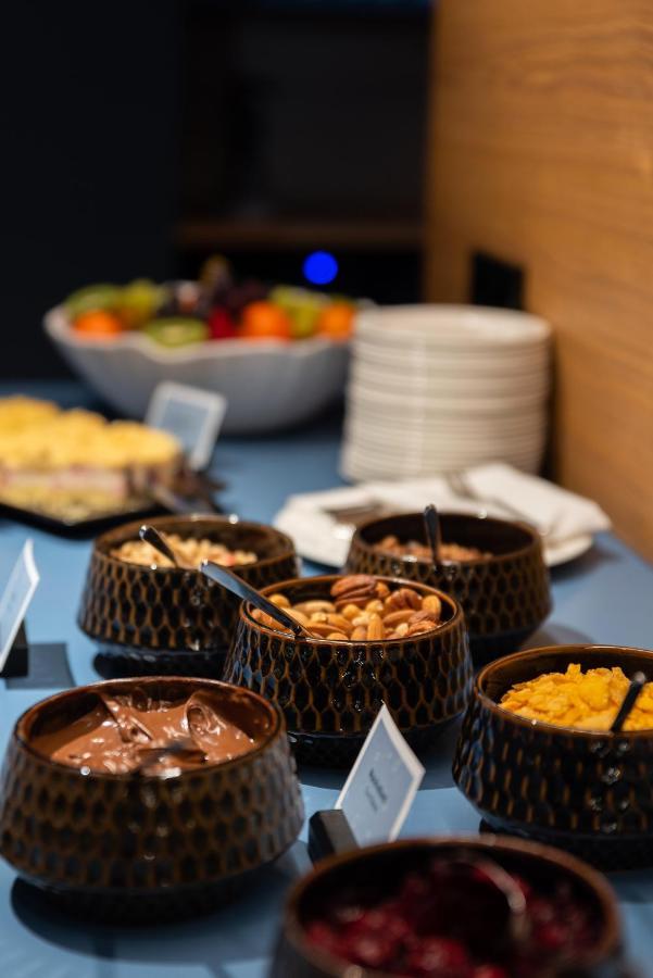 Art Hotel Pallas By Tartuhotels ภายนอก รูปภาพ