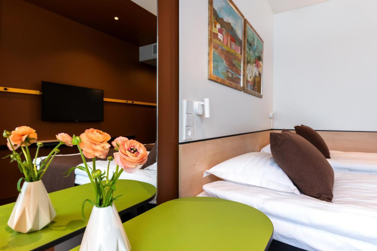 Art Hotel Pallas By Tartuhotels ภายนอก รูปภาพ